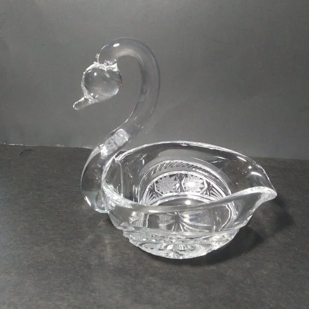 lovely clear glass swan shaped trinket dish with cut design on sides
